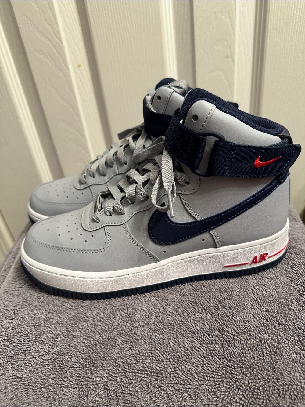 Women’s Nike Air Gray/ Navy High-Top Sneakers